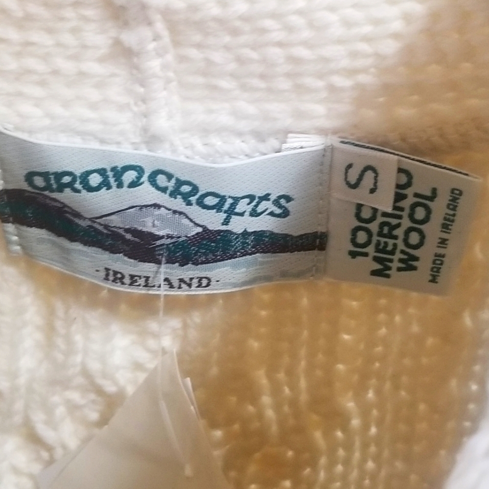 🆕️ Aran Crafts Cream Button-Up Cardigan 100% Merino Wool. Size: Small. - Picture 4 of 7